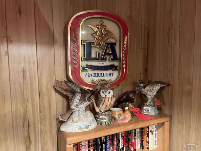 LA beer light, w/bookshelf & contents, #2979